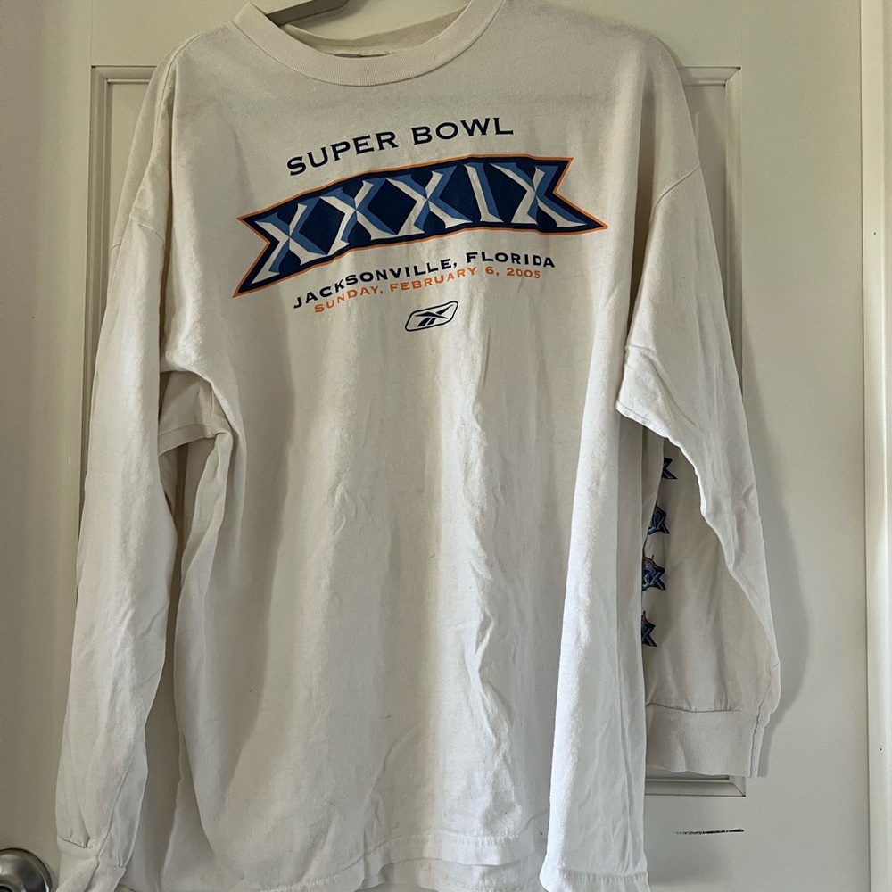 2005 Super Bowl XXXIX Men’s T-shirt NFL  size L White Graphic Tee Jacksonville